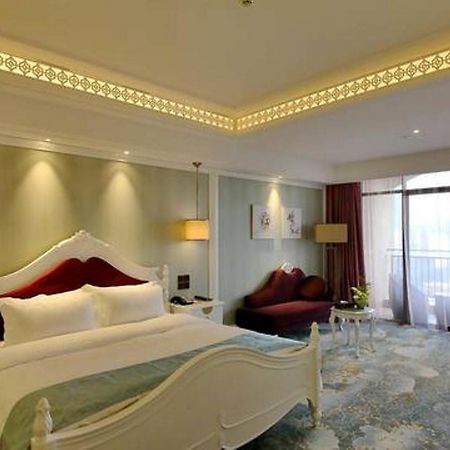 Jinqian Jiahua International Hotel 赤水 外观 照片