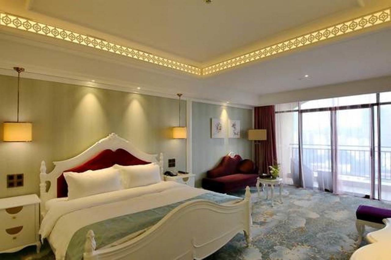 Jinqian Jiahua International Hotel 赤水 外观 照片